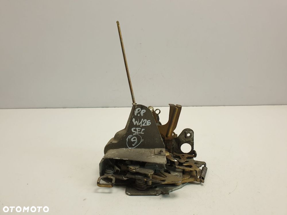 Mercedes C126 W126 COUPE SEC ZAMEK DRZWI LEWY - 1