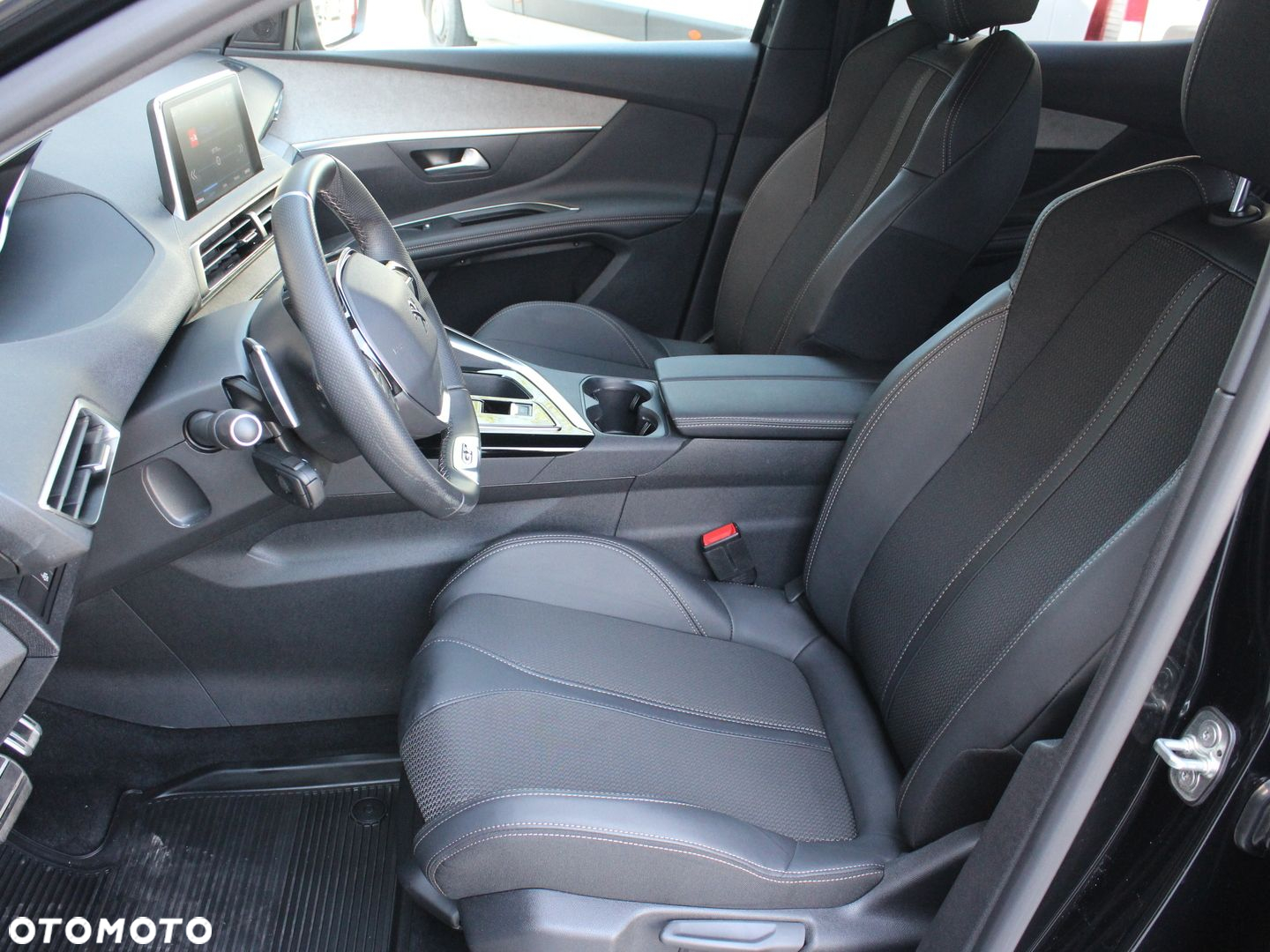 Peugeot 3008 1.2 PureTech GT S&S EAT8 - 16