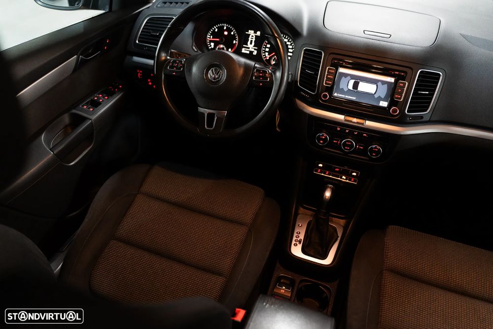 VW Sharan 2.0 TDI Confortline DSG - 18