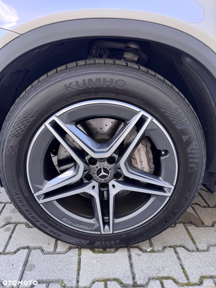 Mercedes-Benz GLC 220 d 4Matic 9G-TRONIC AMG Line - 15
