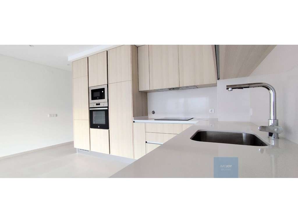 Apartamento T2+1 na Nazaré - Grande imagem: 2/45