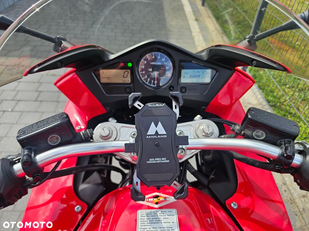 Honda VFR - 8