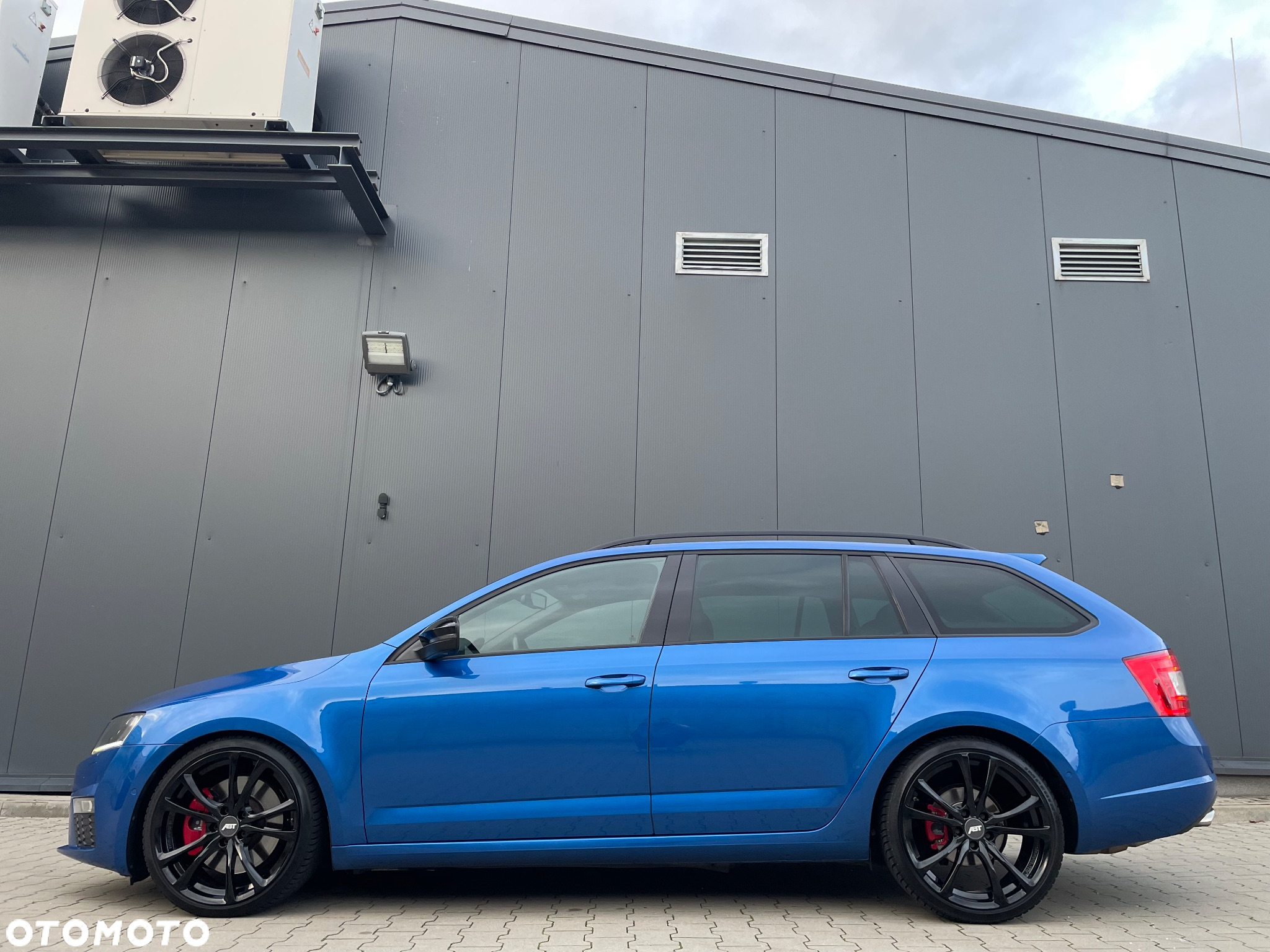 Skoda Octavia Combi 2.0 TDI RS - 6