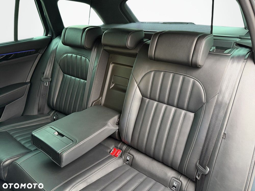 Skoda Superb 2.0 TDI SCR L&K DSG - 37