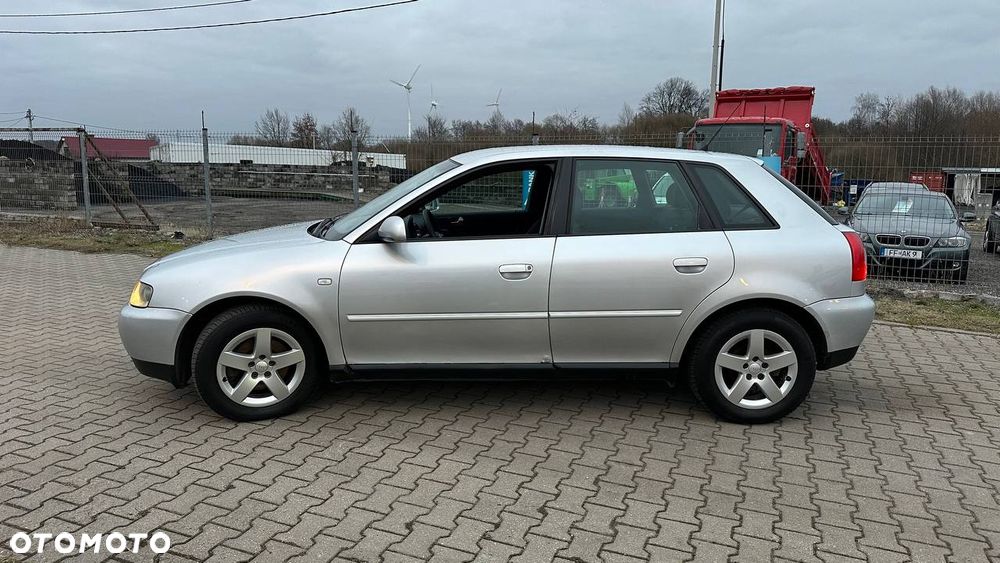 Audi A3 Sportback 1.9 TDI Ambition - 10