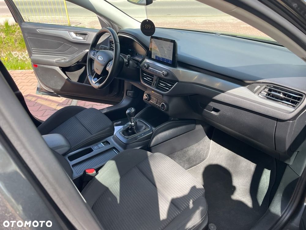 Ford Focus 2.0 EcoBlue Titanium - 18