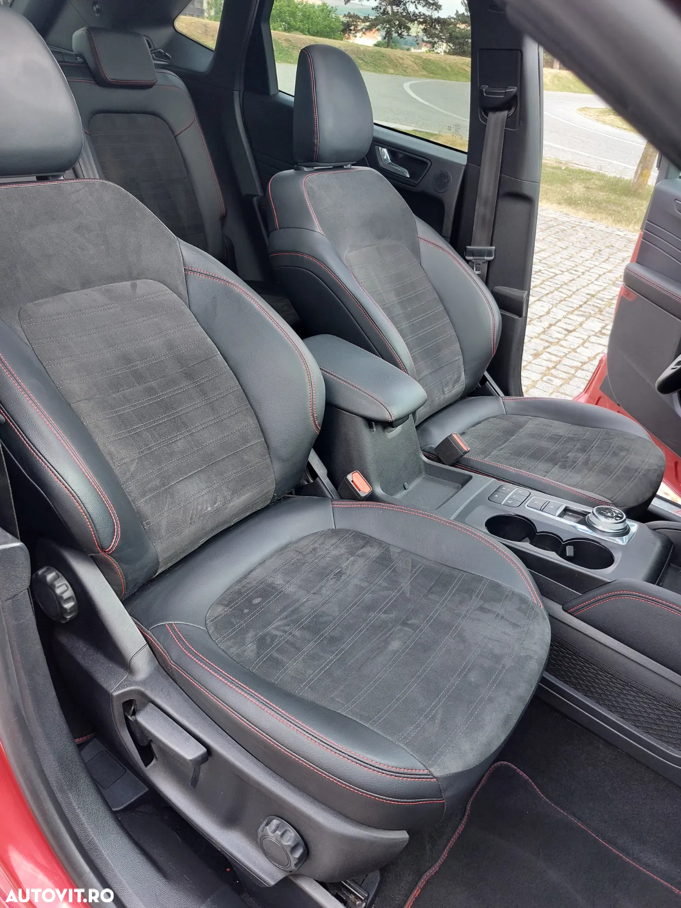 Ford Kuga 2.0 EcoBlue 4x4 Aut. ST-LINE - 15