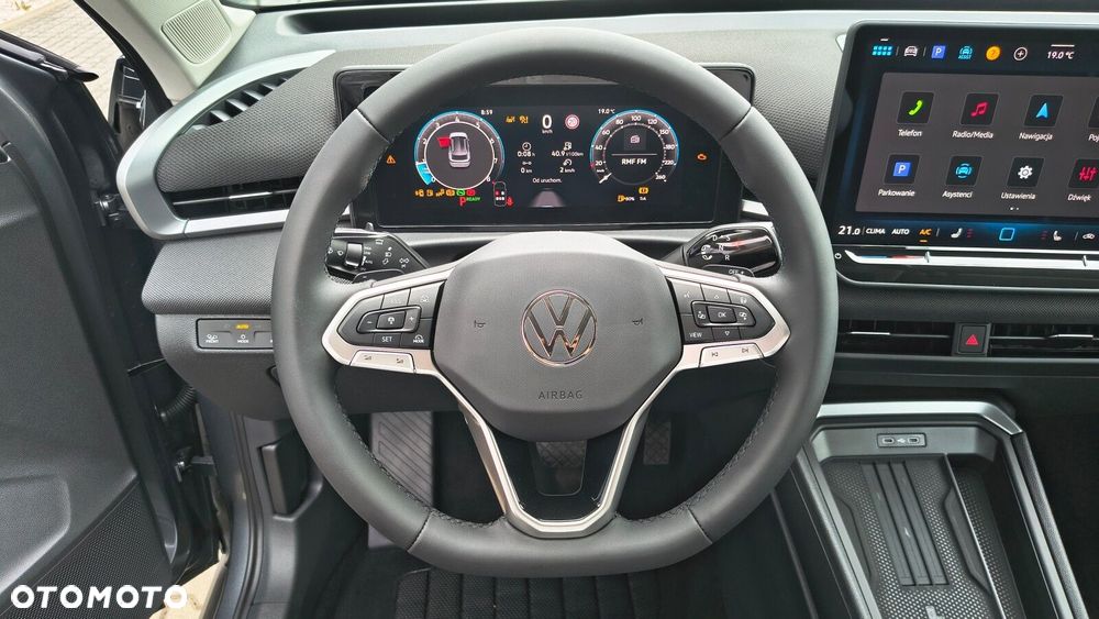 Volkswagen T-Roc - 16