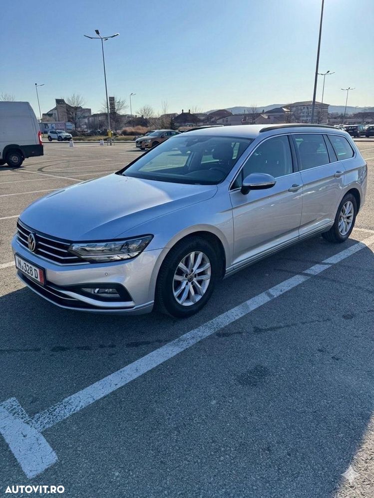 Volkswagen Passat 2.0 TDI SCR DSG Business - 2