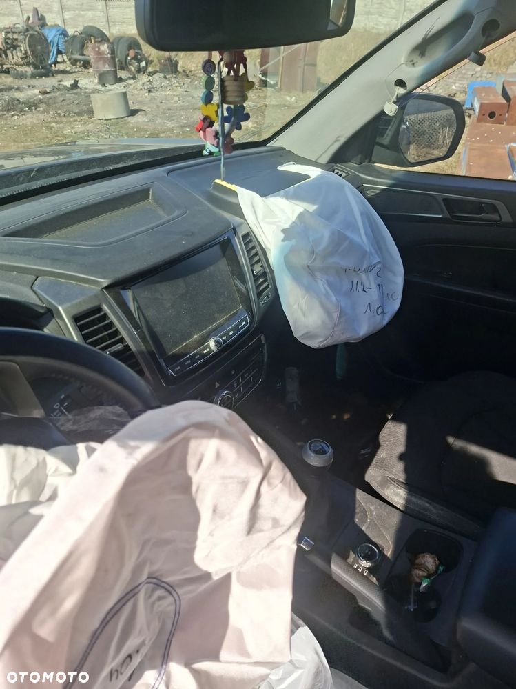 SsangYong/KGM Musso 2.2 e-XDi Crystal 4WD - 9