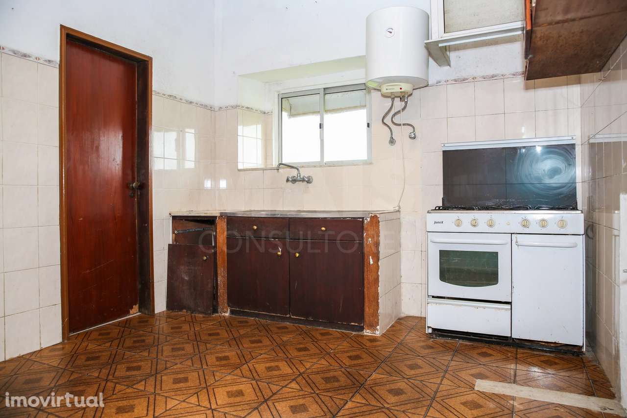 Moradia T2 para Remodelar – Pocariça, Olhalvo - Grande imagem: 2/13