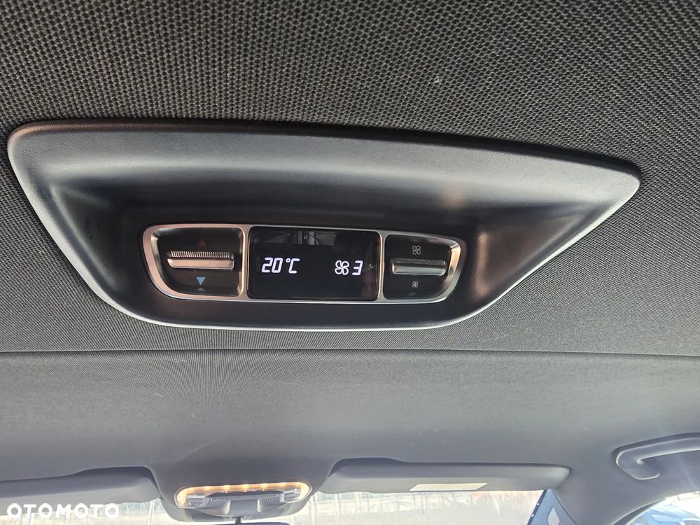 Mercedes-Benz Klasa V 300 d 4-Matic Avantgarde 9G-Tronic (d³ugi) - 32