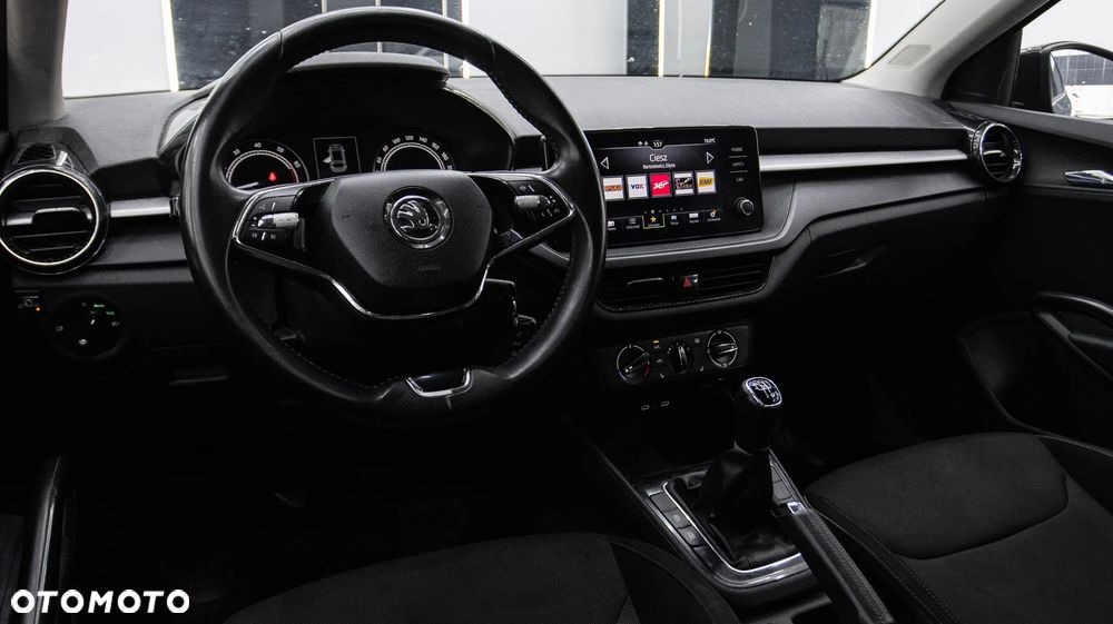 Skoda Fabia 1.0 Ambition - 10