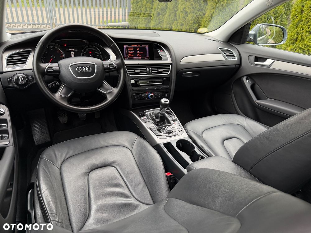 Audi A4 Limousine 2.0 TDI DPF Ambiente - 17