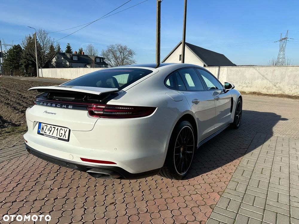 Porsche Panamera Standard - 5
