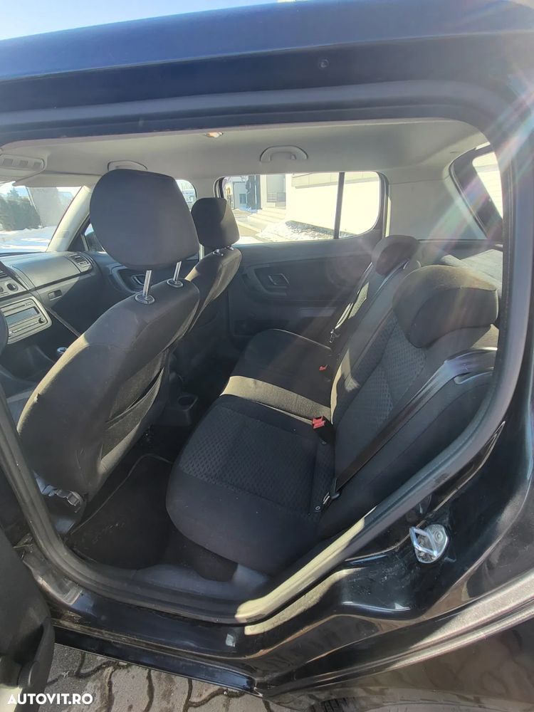 Skoda Fabia - 10
