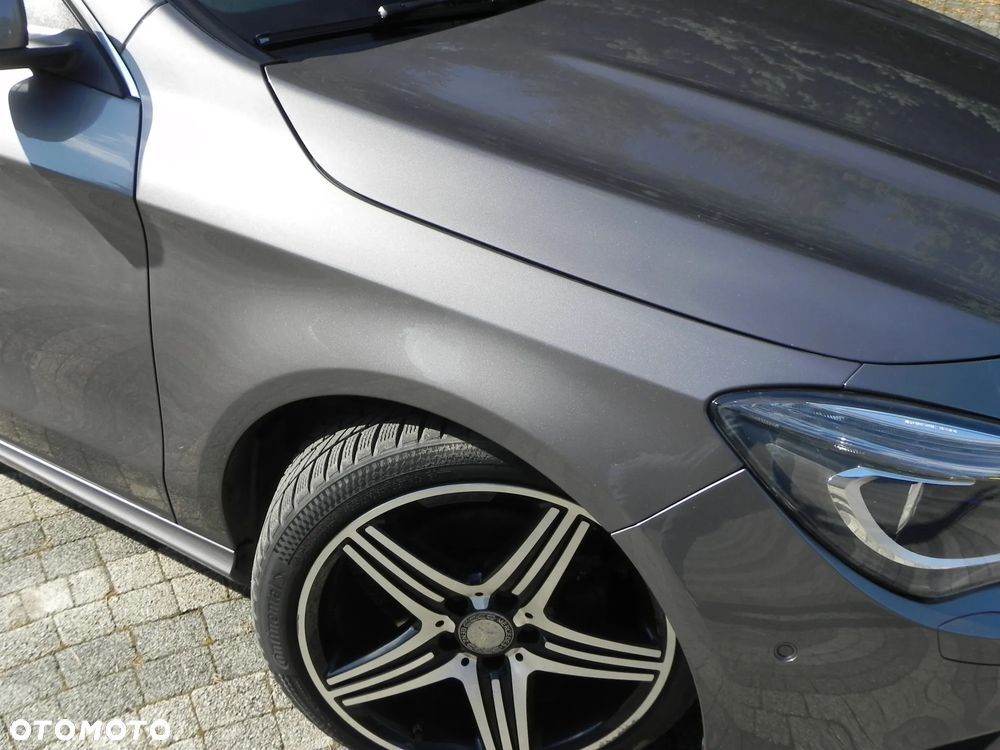 Mercedes-Benz CLA - 26