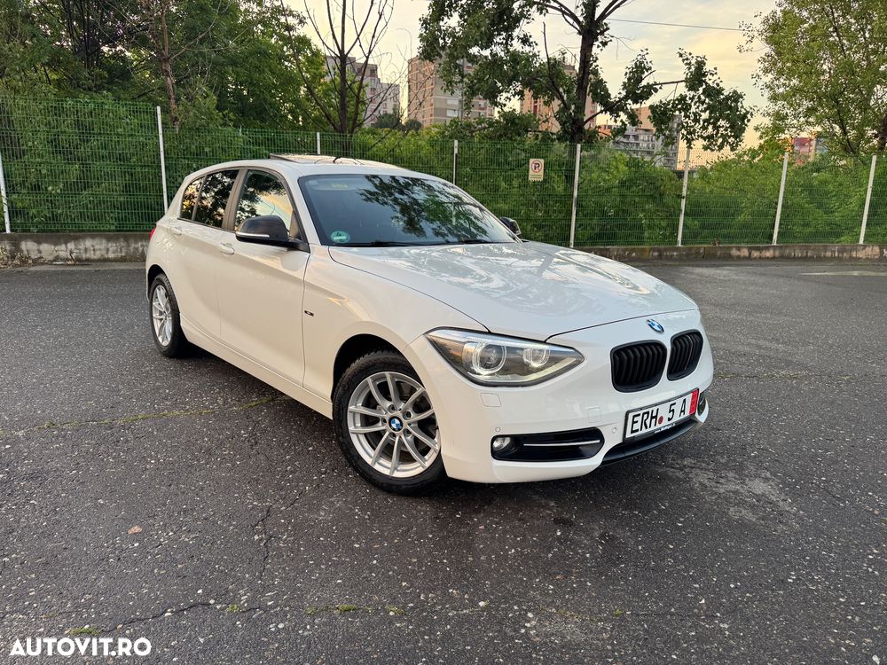 BMW Seria 1 120d Sport Line - 2