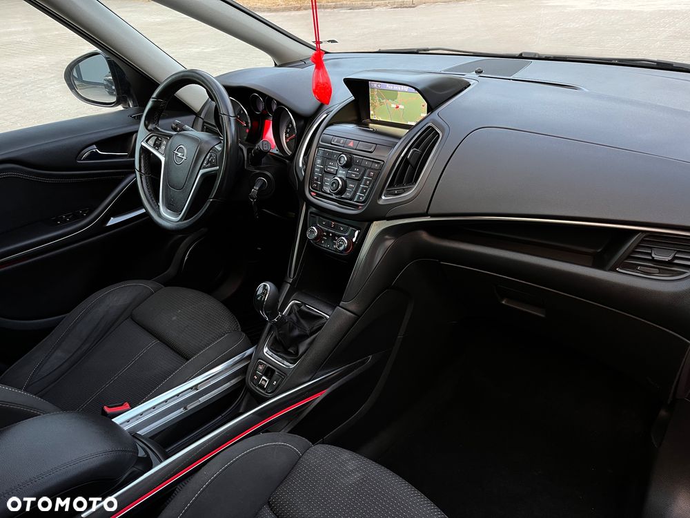 Opel Zafira 1.4 T Cosmo EcoFLEX S&S - 10