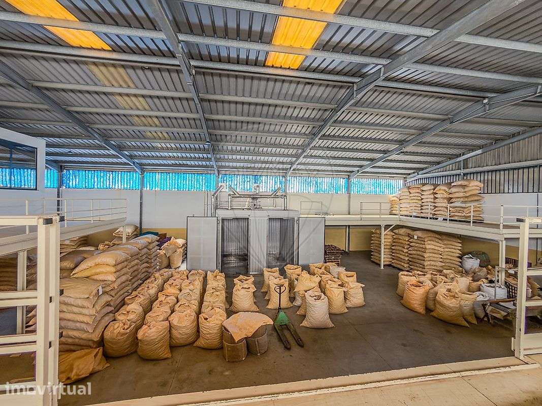 Armazém  para venda - Grande imagem: 2/11