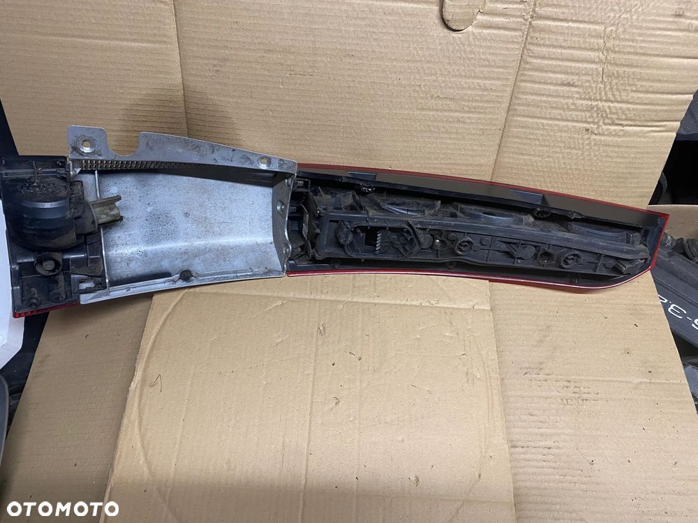 LAMPA TYLNA LEWA OPEL MERIVA A 93294345 - 6