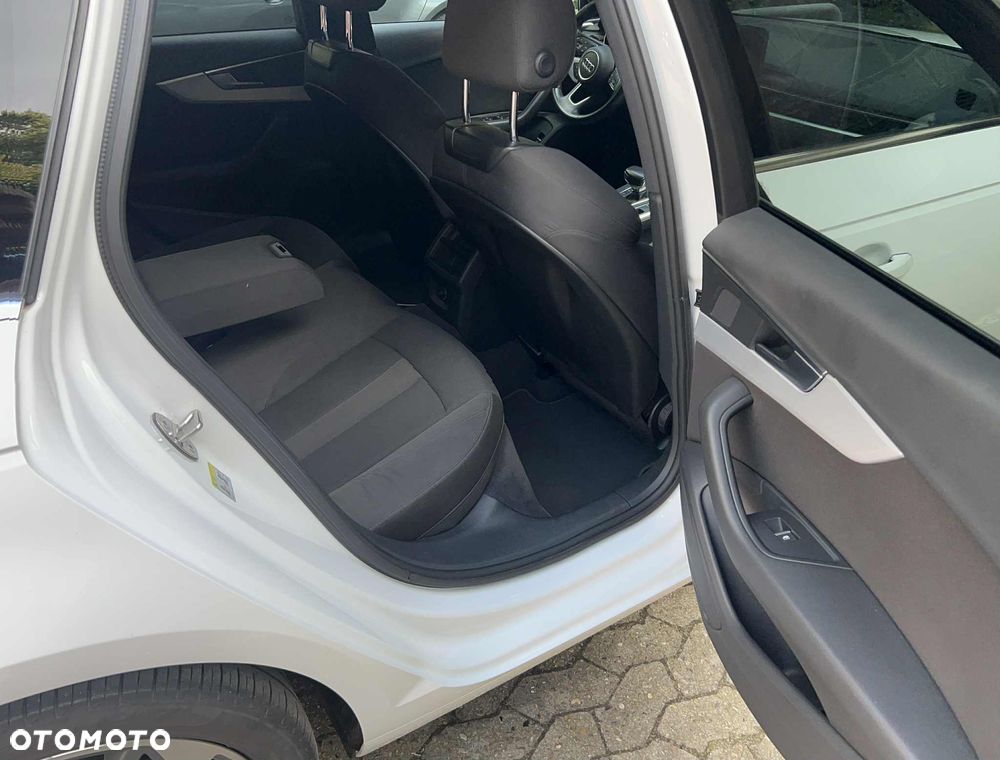 Audi A4 Avant 2.0 TDI S tronic - 7