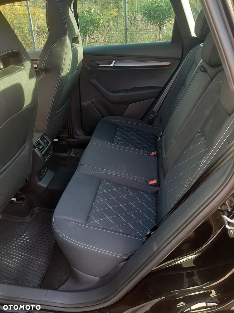Skoda Karoq 1.5 TSI ACT Sportline DSG - 12