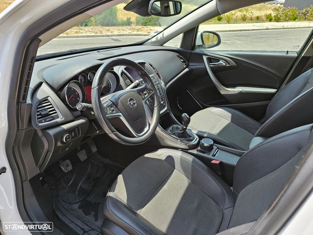 Opel Astra 1.7 CDTI Cosmo - 6