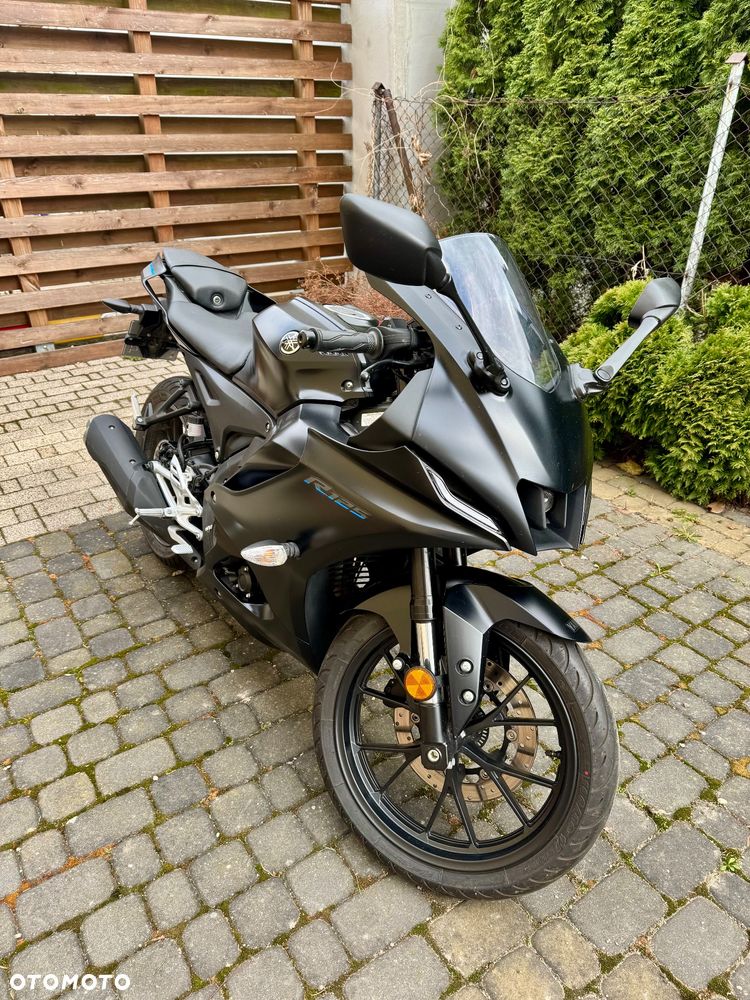 Yamaha YZF - 5