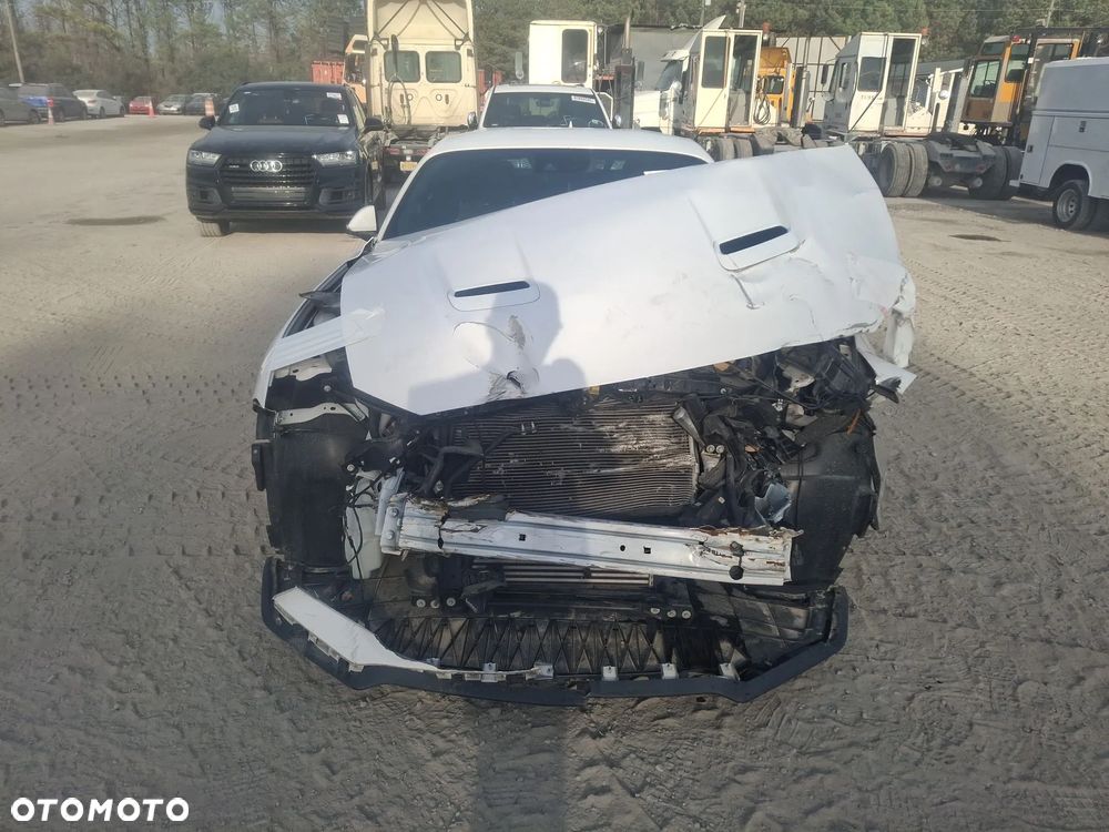 Ford Mustang 2.3 EcoBoost - 10