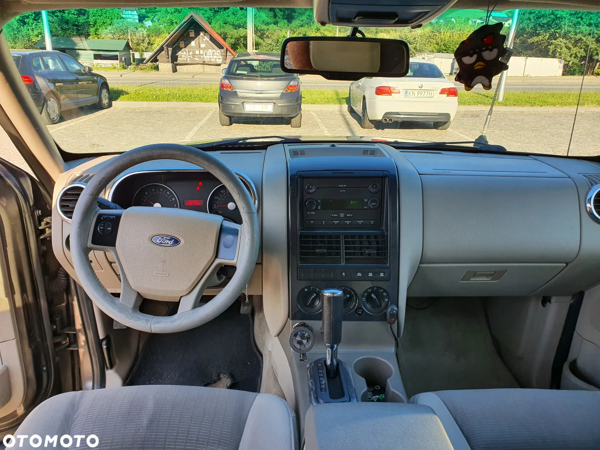 Ford Explorer 4.0 AWD - 14