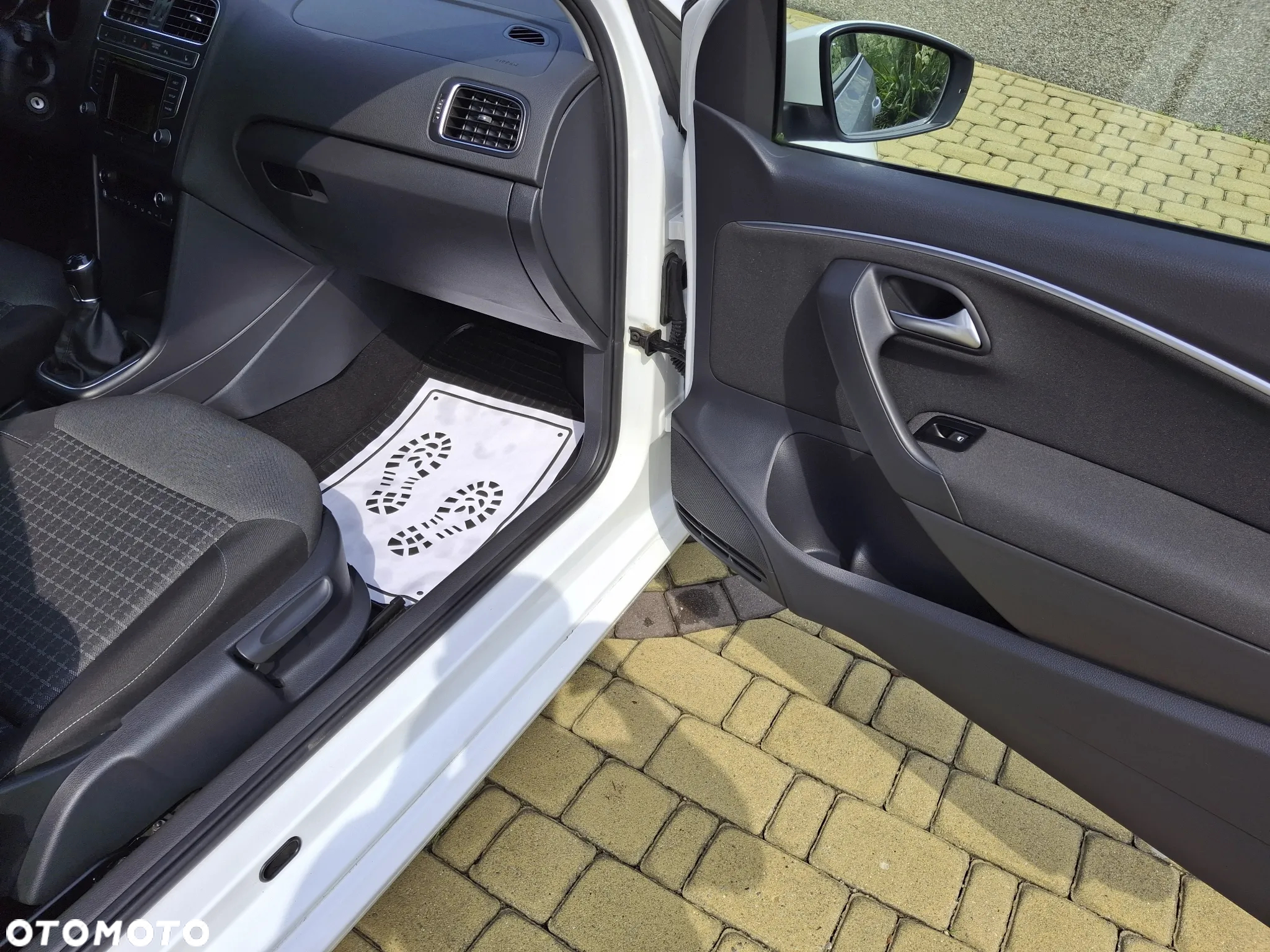 Volkswagen Polo 1.4 TDI (Blue Motion Technology) Highline - 15