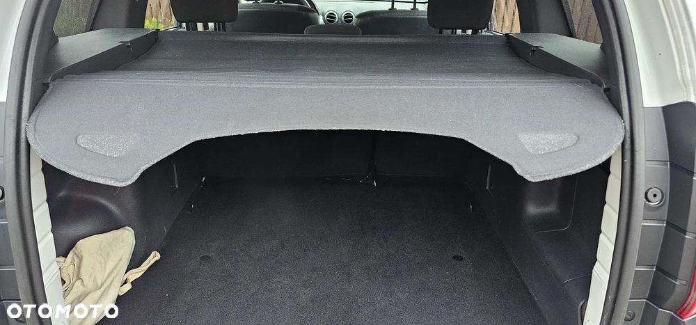 Dacia Duster 1.6 16V 4x2 - 12