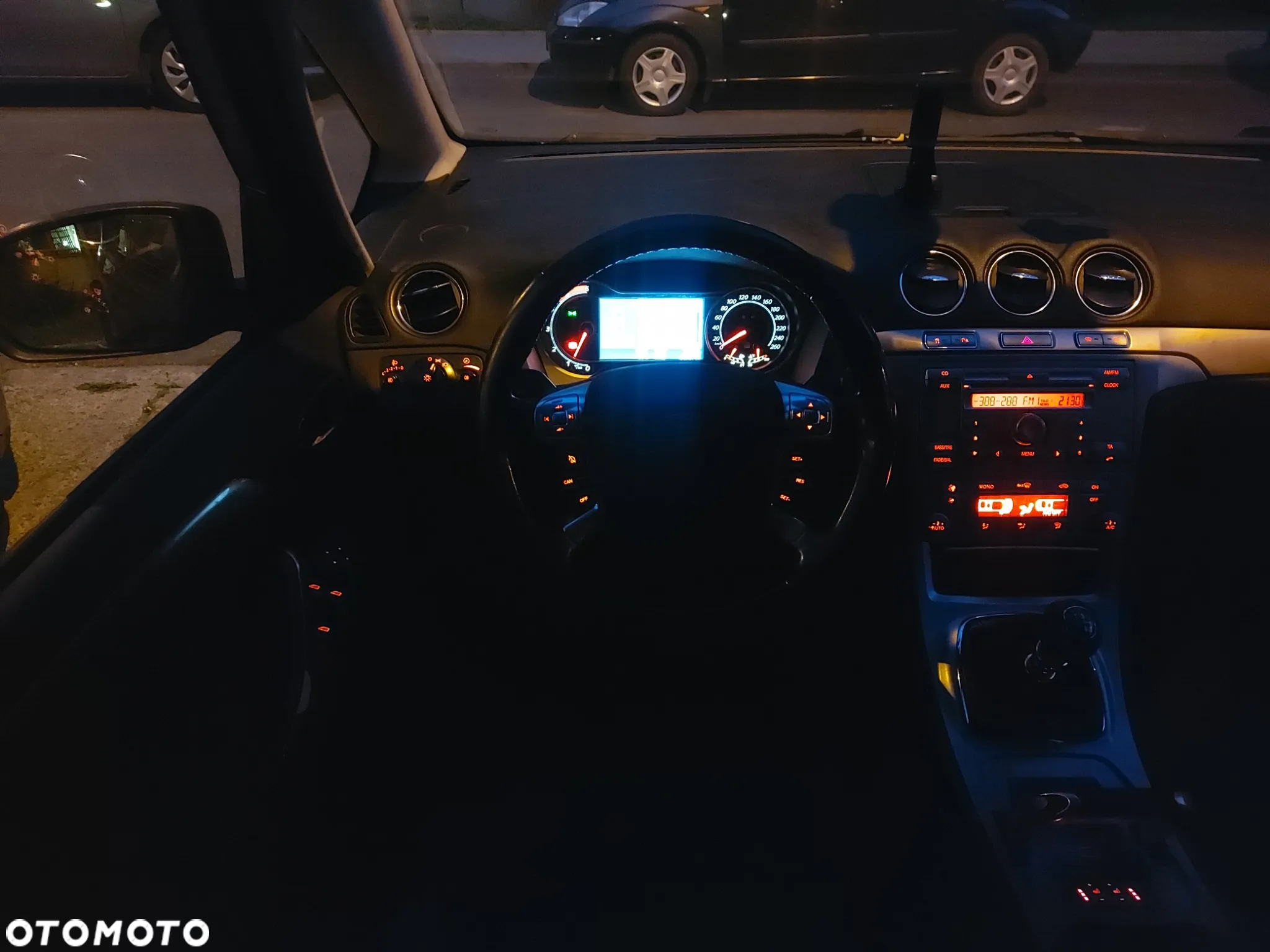 Ford S-Max - 6