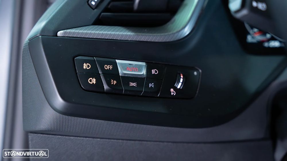 BMW 116 d Pack Desportivo M Auto - 20