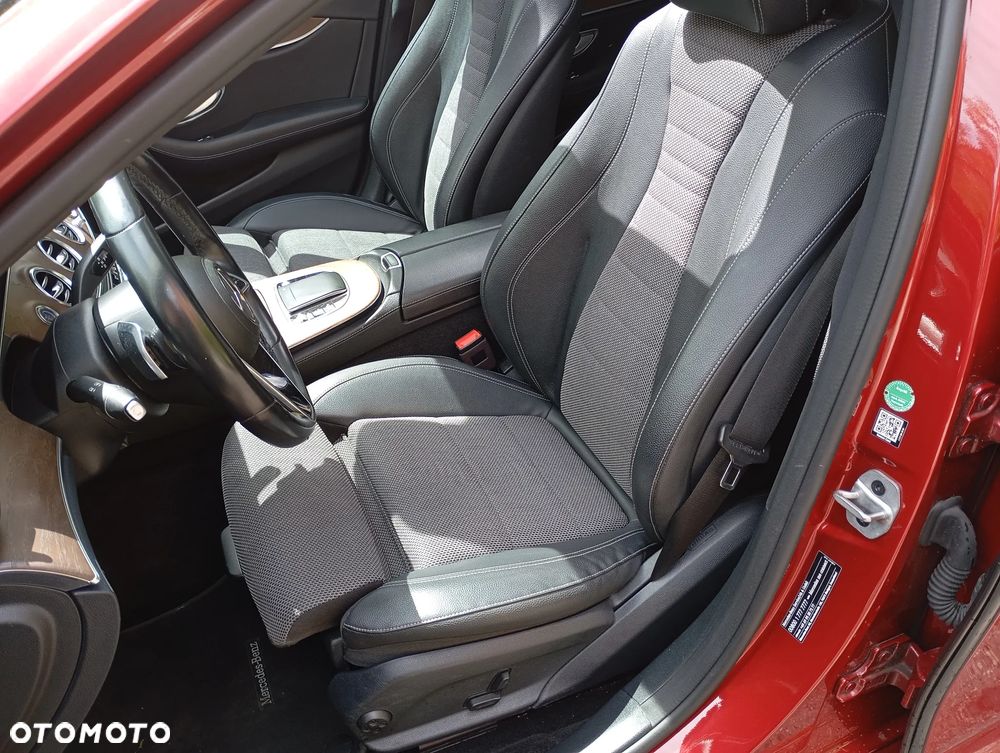 Mercedes-Benz Klasa E 300 de 9G-TRONIC AMG Line - 5