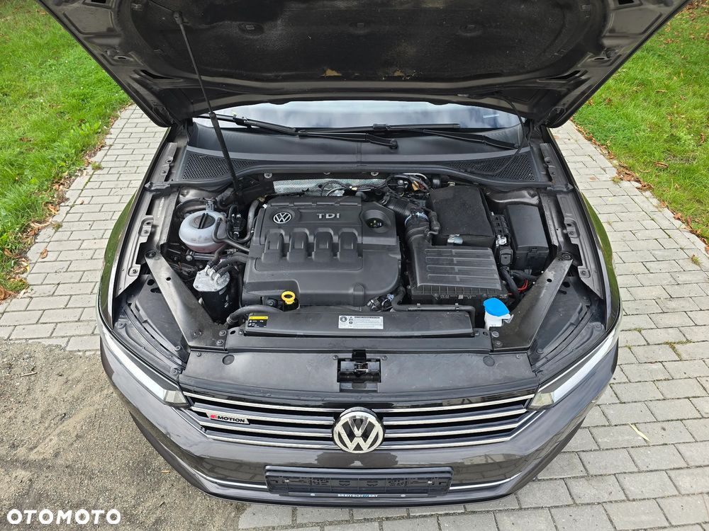 Volkswagen Passat Variant 2.0 TDI SCR BlueMotion Techn 4Mot Trendline - 13