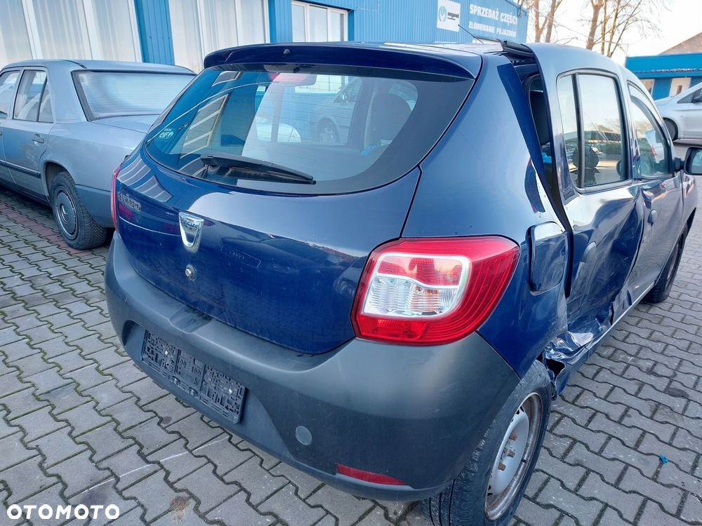 Dacia Sandero II pas tylny wanna - 2