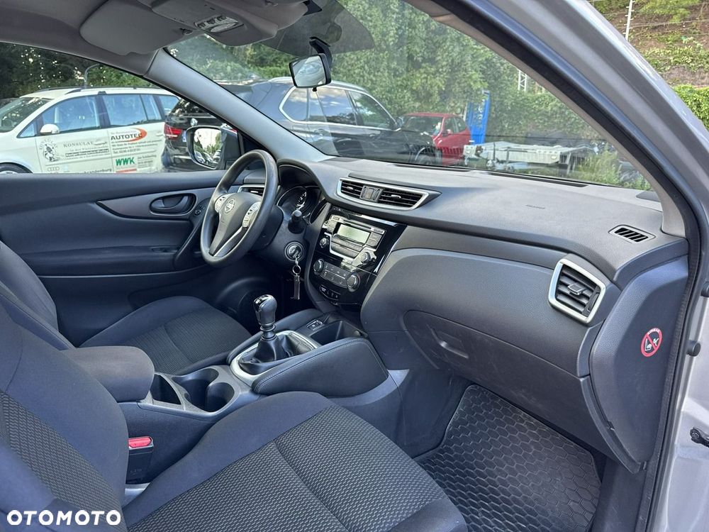 Nissan Qashqai - 14