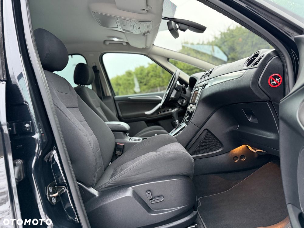 Ford S-Max 2.0 TDCi DPF Titanium X - 13