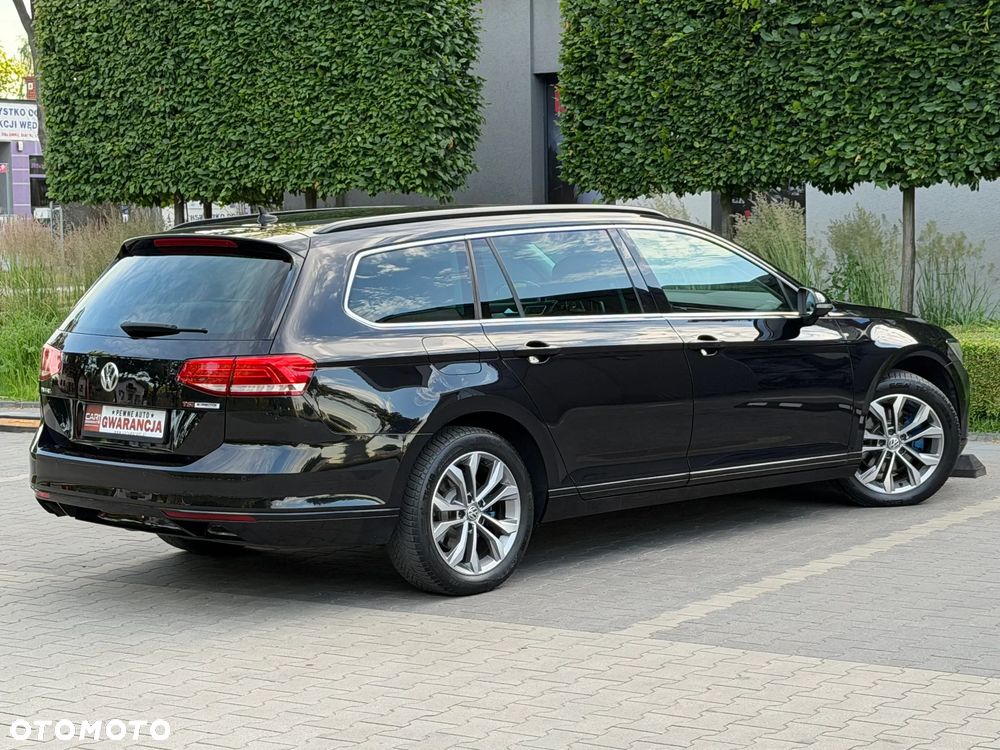 Volkswagen Passat 1.8 TSI (BlueMotion Technology) DSG Comfortline - 18