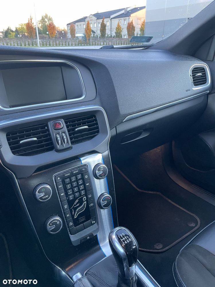 Volvo V40 D2 Drive-E R-Design Kinetic - 18
