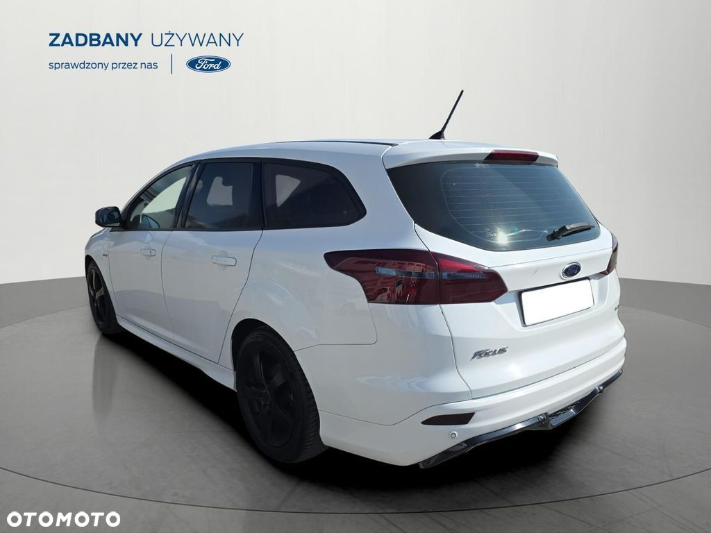 Ford Focus - 11