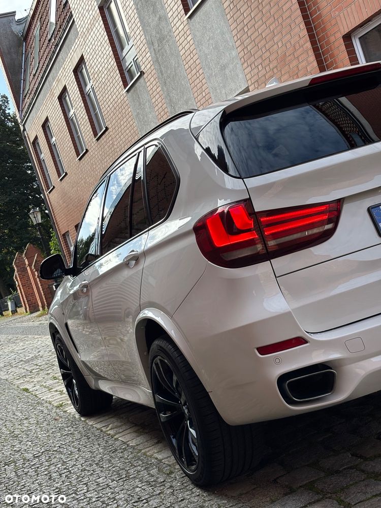 BMW X5 xDrive30d - 16