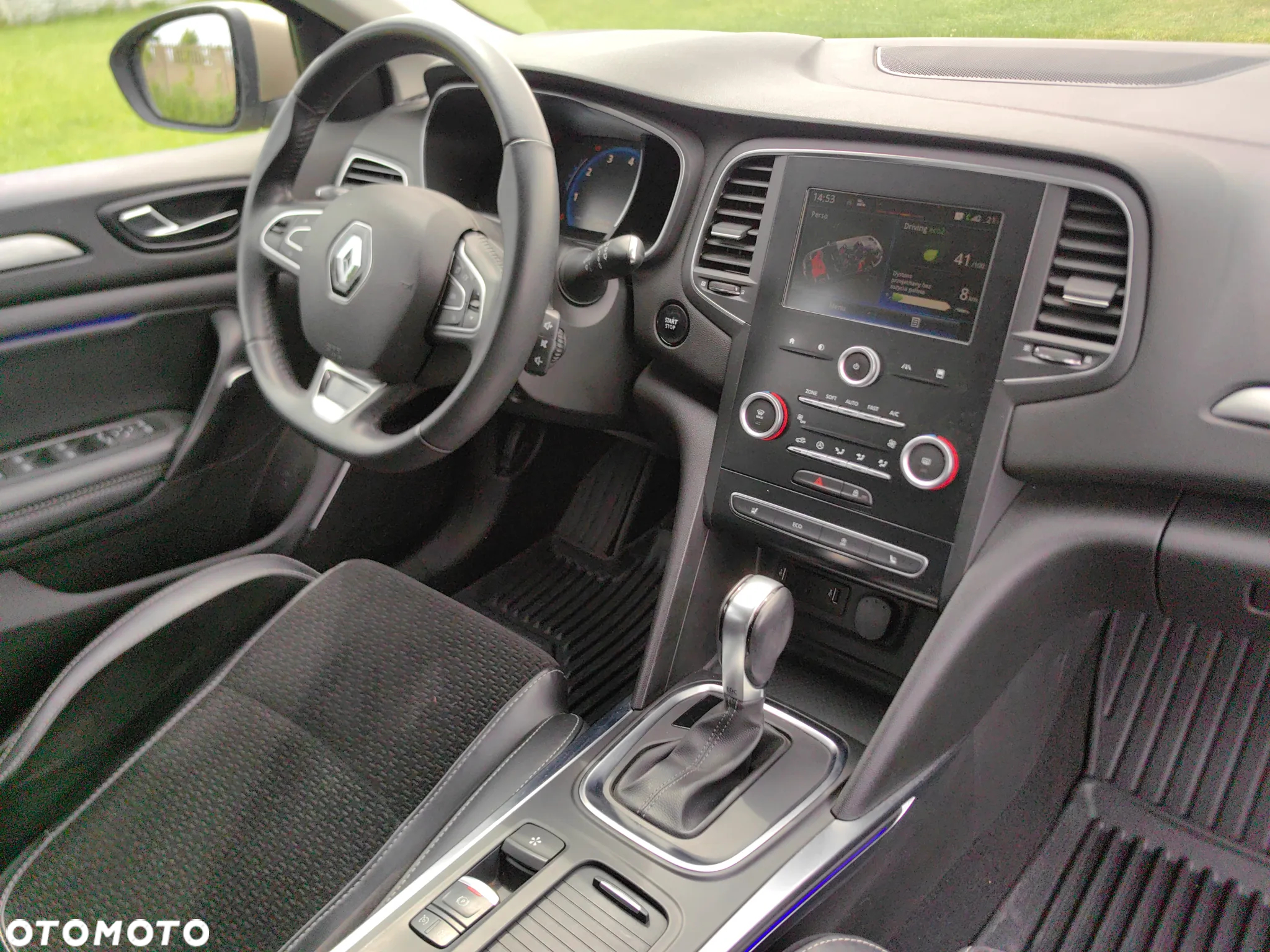Renault Megane ENERGY TCe 130 EDC INTENS - 8
