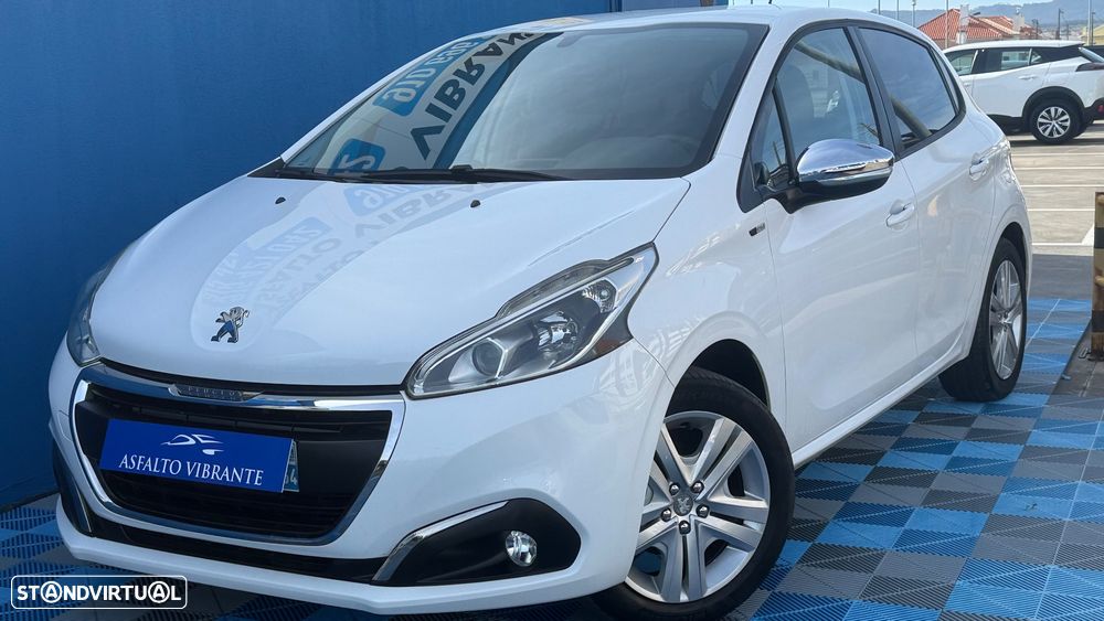 Peugeot 208 82 PureTech Style - 1