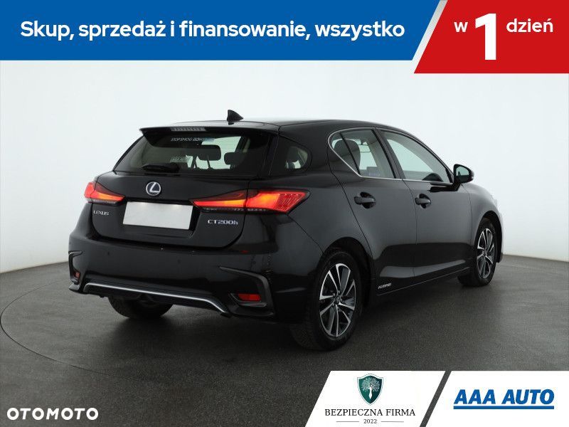 Lexus CT - 6