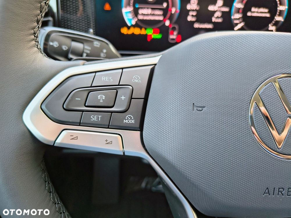 Volkswagen Tiguan 1.5 eTSI Life Plus DSG - 24