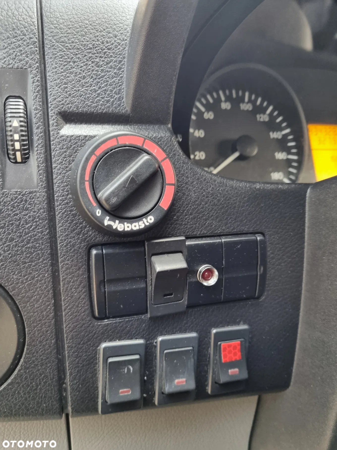 Mercedes-Benz Sprinter - 5