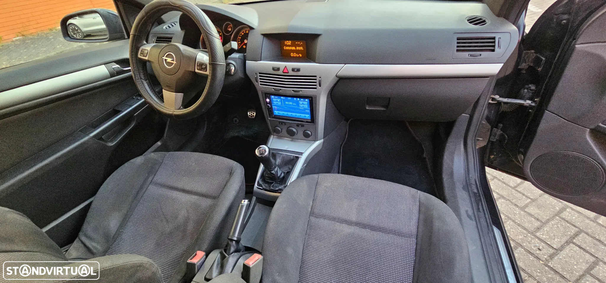 Opel Astra GTC 1.7 CDTi - 9